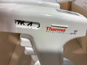 Thermo Fisher Scientific S1 Electronic Pipet Filler Set of 4 for Precise Liquid Handling, 4 of 4