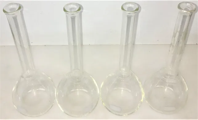 Corning PYREX Class A 250mL Volumetric Flask with Heavy-Beaded Neck