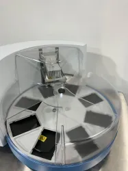 Thermo Scientific KingFisher Flex Automated Magnetic Particle Processor for Nucleic Acid Purification, 3 of 4