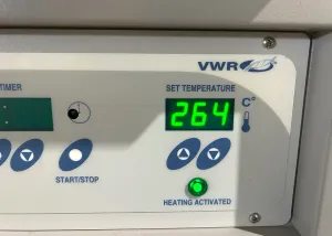 VWR Shel-Lab 1330FM Forced-Air Digital Laboratory Oven 1.6 Cu Ft Capacity, 3 of 7