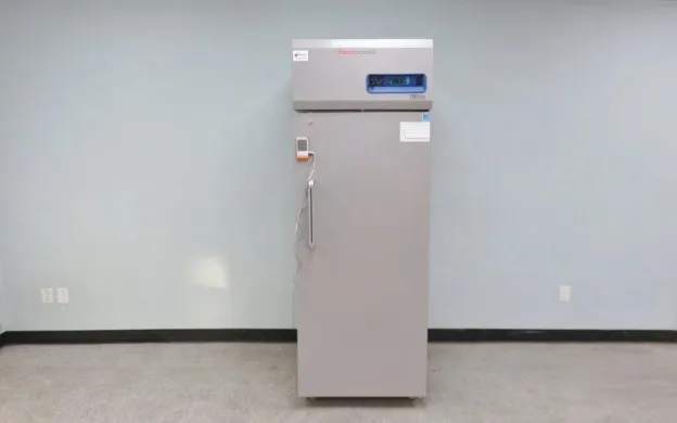 Thermo Scientific TSX Series Upright Laboratory Freezer with Variable-Speed Compressor and R290 Refrigerant