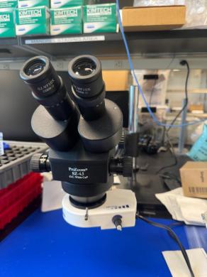 O.C. White ProZoom SZ-4.5 Professional Zoom Stereo Microscope with LED Illumination-cover
