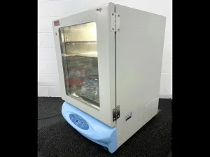 Thermo Scientific Max Q 6000 Temperature-Controlled Orbital Incubator Shaker, 3 of 9