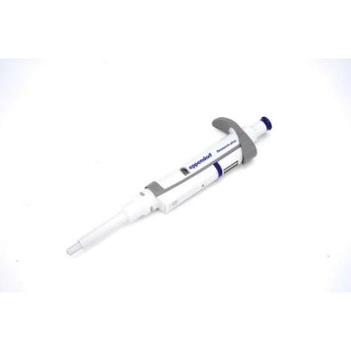 Eppendorf Research Plus 100-1000 uL variable 1-Channel 1-Kanal Pipette-cover