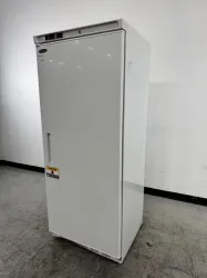 Norlake Scientific NSPF201WWW/OMHC Upright -20°C Ultra-Low Temperature Laboratory Freezer, 2 of 4