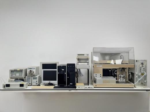 Waters HPLC System with Control Modules and Accessories-cover