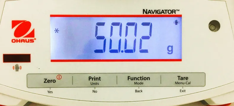 Ohaus Navigator NV222 Portable Balance (220g x 0.01g)