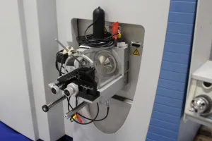 Thermo Scientific Q Exactive Orbitrap High-Resolution Hybrid Quadrupole Mass Spectrometer, 5 of 8