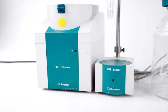 Metrohm 857 Titrando Potentiometric Titrator System with 801 Stirrer, 800 Dosino 20 mL, and iConnect