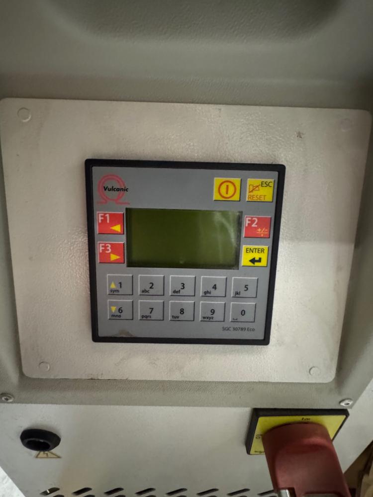 Vulcanic Vulcatherm Temperature Control Unit for Precise Thermal Regulation