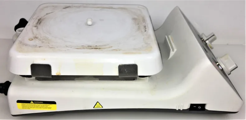 Fisher Isotemp SP88857200 Digital Stirring Hot Plate (7.25" x 7.25" Ceramic Plate)