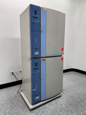 Thermo Scientific Forma Steri-Cult 3307 Double Stack CO2 Incubator with Dual Independent Chambers-cover