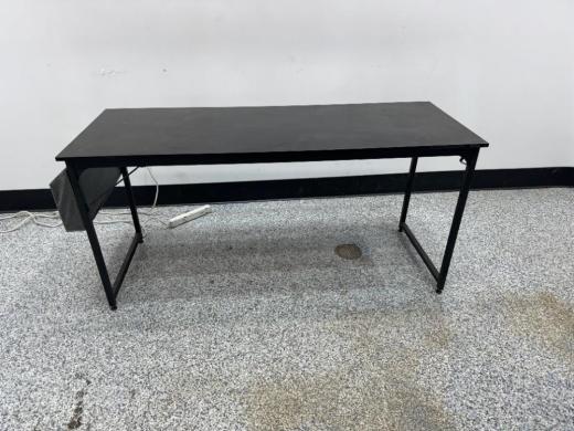 5-Foot Laboratory Workbench with Metal Frame and Fabric Organizer-cover