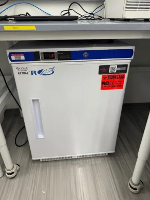 VWR HCUCBI-0404SAD Undercounter Laboratory Refrigerator with Digital Temperature Control