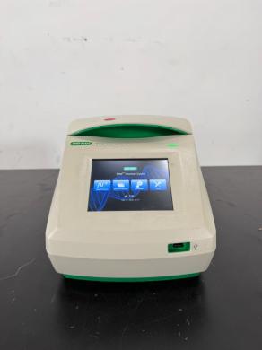 Bio-Rad T100 Thermal Cycler for 96-Well PCR Applications-cover