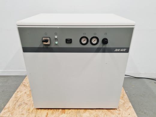 Jun-Air 4000-40M Cabinet Compressor for Laboratory Applications-cover