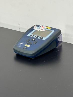 VWR SympHony Benchtop Digital pH Meter for Precise Laboratory pH Measurement-cover