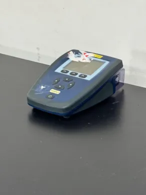 VWR SympHony Benchtop Digital pH Meter for Precise Laboratory pH Measurement