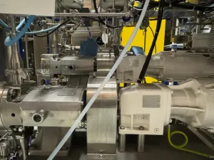 Asahi Kasei Medical Co. High Pressure Liquid Chromatography System with Integrated Control Panel, 5 of 6