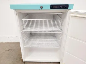 LEC Medical LM LSF151UK Laboratory Freezer for Biomedical Sample Storage, 2 of 7