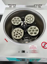 Hermle Labortechnik Z 400K High-Speed Benchtop Centrifuge with Digital Control, 7 of 9