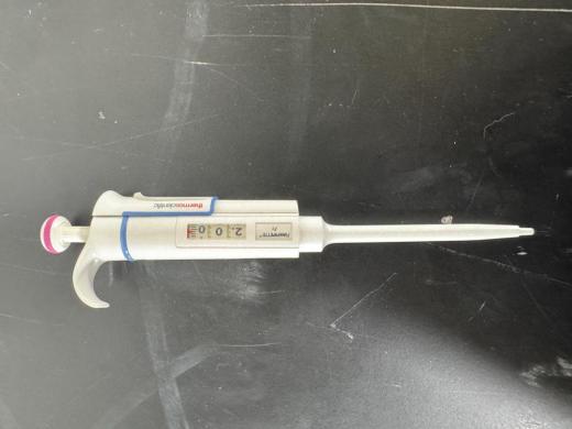 Thermo Scientific Finnpipette F1 Single Channel Manual Micropipettes, Set of 3-cover