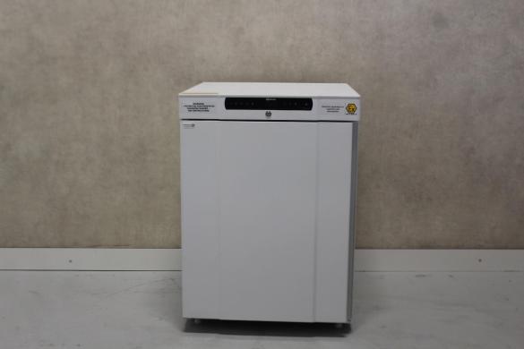 Gram BioCompact II RR210 Explosion-Proof Laboratory Refrigerator-cover