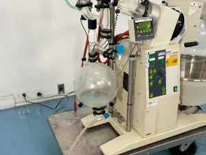 BÜCHI R-220 Pro 10L Rotary Evaporator with High-Performance Glass Assemblies, 4 of 4