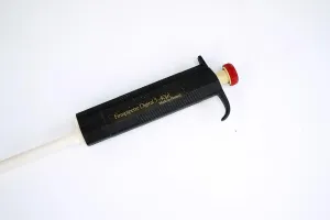 Thermo Labsystems Finnpipette Single-Channel Variable Volume Pipette 5–40 µL, 3 of 3