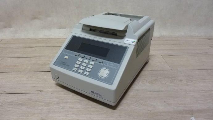 Applied Biosystems GeneAmp 9700 PCR System-cover