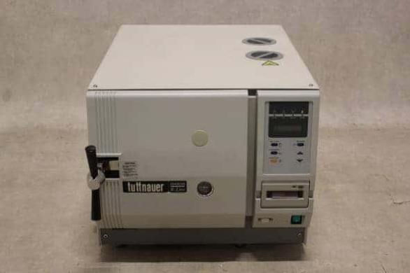 Tuttnauer 2540 EHS Autoclave-cover
