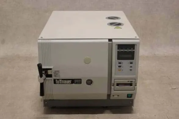 Tuttnauer 2540 EHS Autoclave