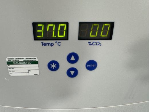 New Brunswick Galaxy 170 S Double Stack CO2 Incubator System with Dual Chambers-cover