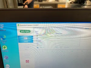 Bio-Rad QX200 Droplet Reader, 3 of 4