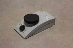 Desaga MM1 Orbital Vortex Mixer, 2 of 4