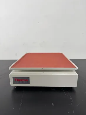 Thermo Fisher MaxQ 2000 CO2 Plus Laboratory Incubator Shaker