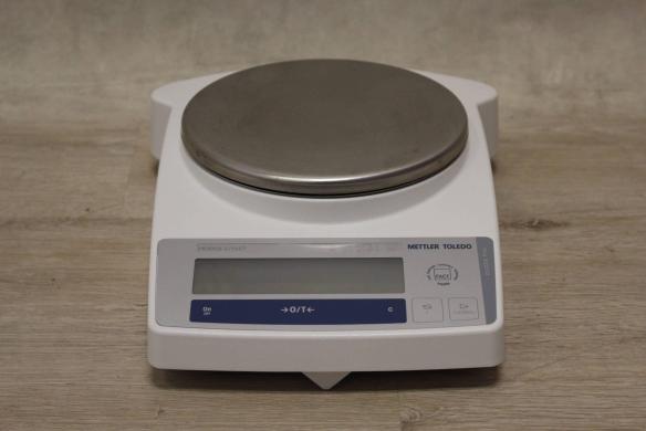 Mettler Toledo PB3002-S/Fact Precision Balance-cover