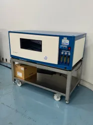 Biotech Cell Tainer Controlled Environment Cell Culture Bioreactor with Touchscreen Control, 2 of 4