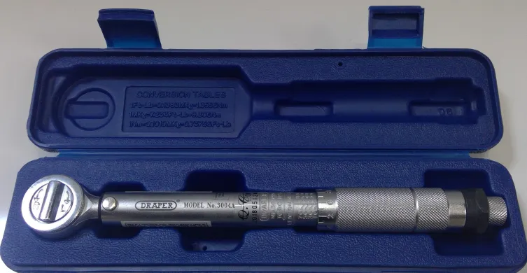 Draper 3004A Precision Torque Wrench with Reversible Ratchet Head 10-80Nm