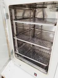 Sanyo MCO-17AI CO2 Incubator, 14 of 18