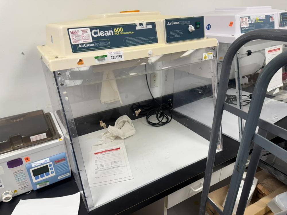 AirClean 600 PCR Workstation with HEPA filtration and UV sterilization
