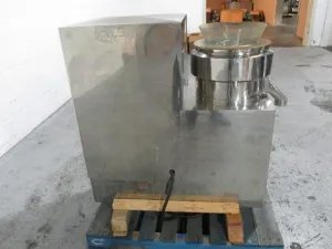 Fuji Paudal QJ-400 Marumerizer Spheronizer for Pharmaceutical Pellet Formation, 2 of 4