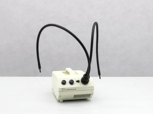 Schott KL1500 Halogen Light Source for Stereomicroscopy and Macroscopy-cover