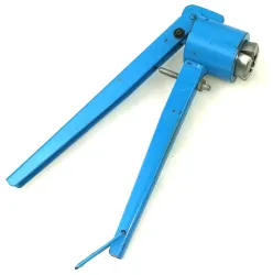 Wheaton 224301 E-Z Crimper 11 mm with Ergonomic Handles for Laboratory Vial Sealing, 2 of 4