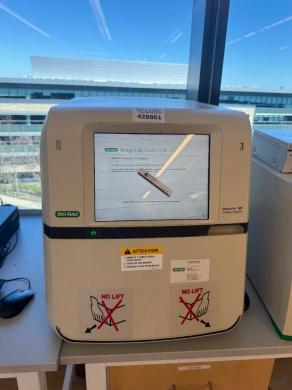 Bio-Rad ChemiDoc MP Imaging System for Chemiluminescence & Fluorescence Detection-cover