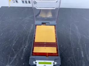 Pharmacia Biotech IPGphor Isoelectric Focusing System for Protein Separation, 4 of 4