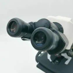 Nikon Eclipse E200 Clinical Microscope with Halogen Illumination and Binocular Head, 5 of 9