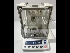 A&D BM-20 Microbalance with Built-In Fanless Ionizer for High-Precision Weighing, 3 of 10
