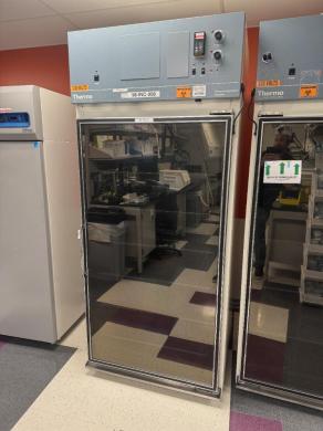 Thermo Forma Environmental Chamber Model 3920 with Precise Temperature Control-cover