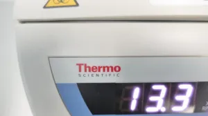 Thermo Scientific Sorvall Legend Micro 17 Microcentrifuge with 24-place Fixed-angle Rotor, 10 of 12
